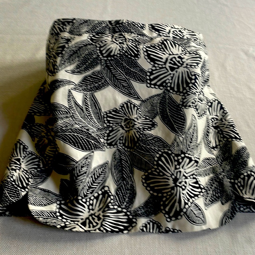 JCrew Black and white tropical print linen skirt